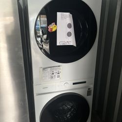 Samsung Bespoke Laundry Hub – BRAND NEW – 4.6 cu ft Washer + 7.6 cu ft GAS Dryer 