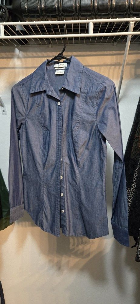 Van Heusen Button Up Shirt