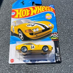 Ferrari 365 Yellow Hot Wheels 