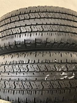 17” 4 used tires 235/75R17 Hankook