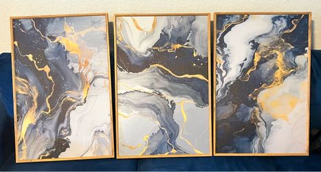 Blue and gold wall decor