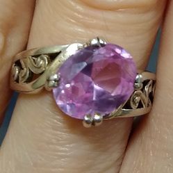 Very Pretty 🆕 Genuine Pink Sapphire Sterling Silver Ring SIZE 5.25! 💍💕