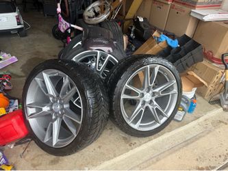 Camaro Wheels 20s with 245/50/20 tires