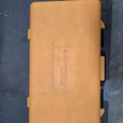 Johnson 9100 / 40-09 Laser Level Kit