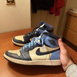 Jordan 1 Retro High Obsidian 