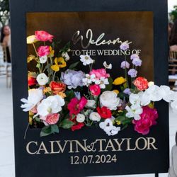 Wedding Welcome Sign With Light