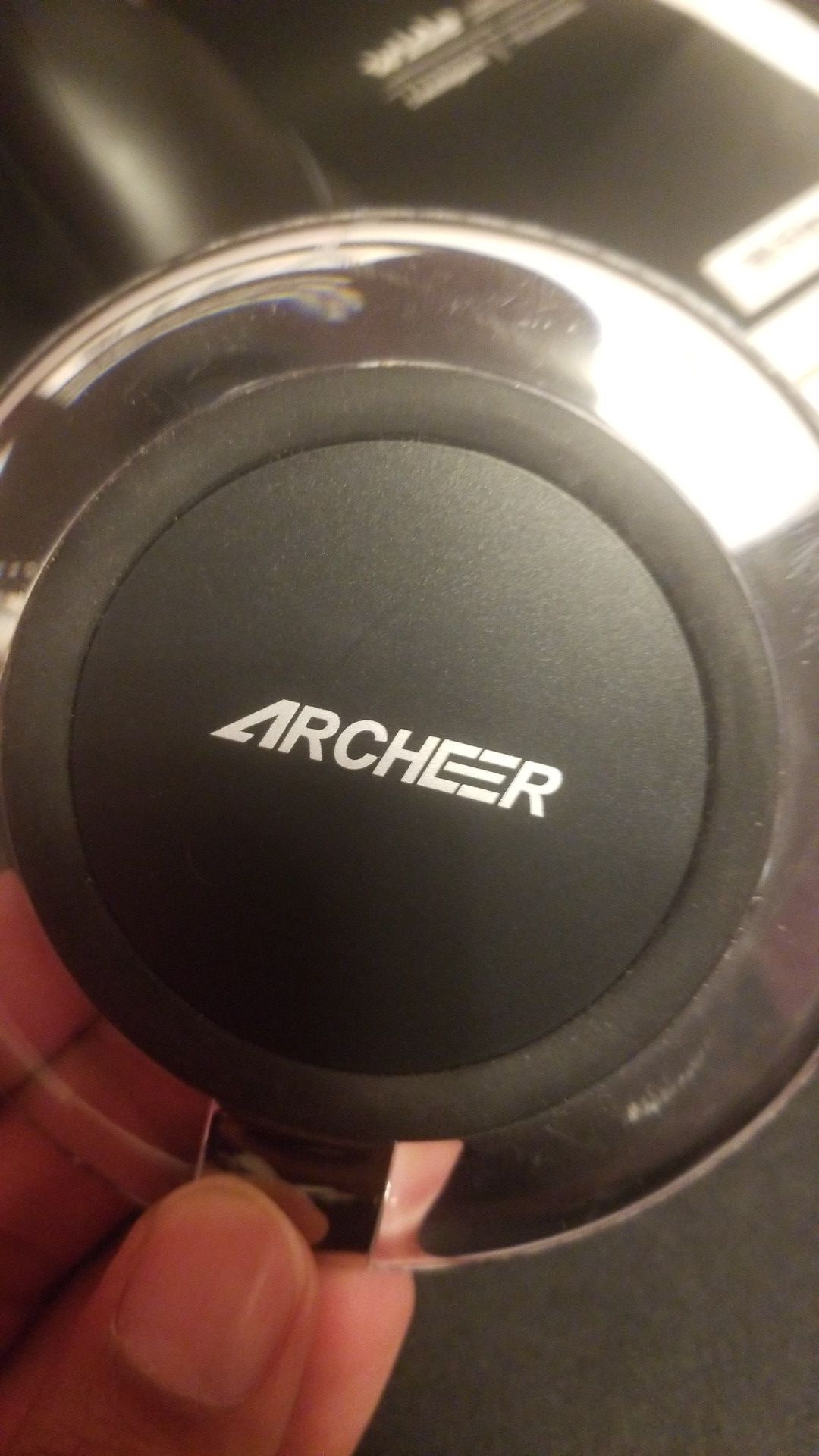 Archeer wireless charger