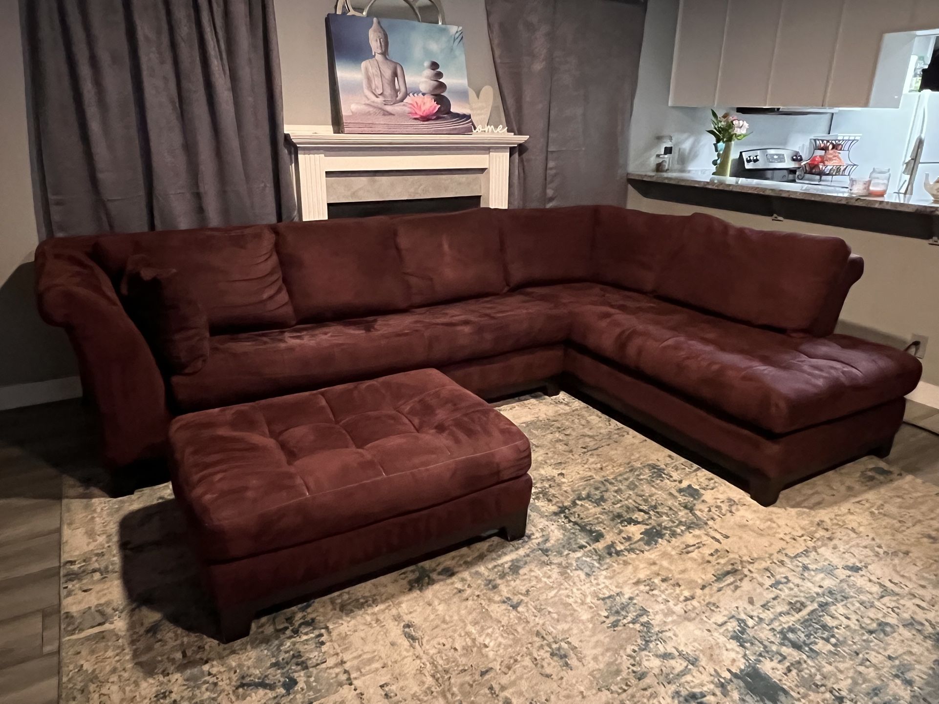 Red velvet sectional + ottoman FREE DELIVERY IF NEEDED