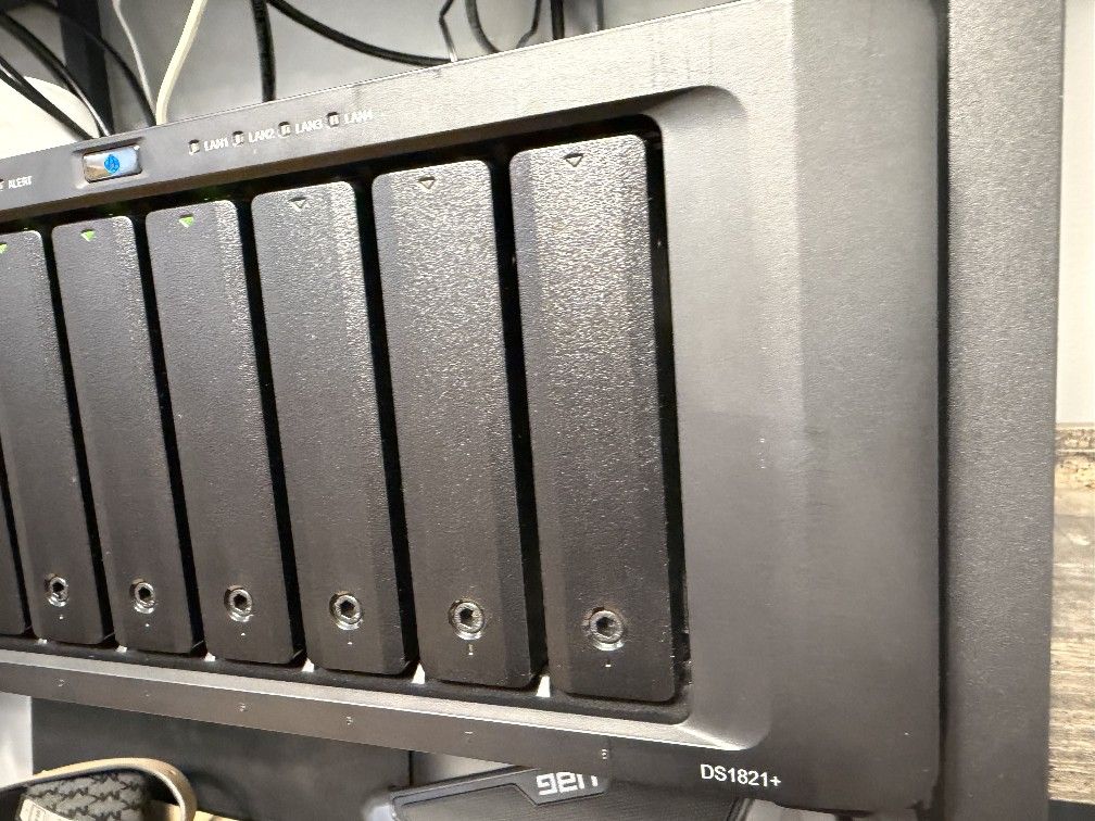 Synology DS1821+ (SUPERCHARGED)
