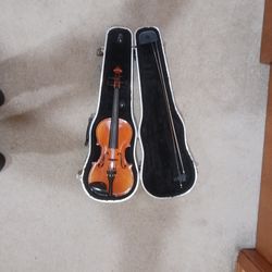 Knilling Bucharest 4KT Violin 
