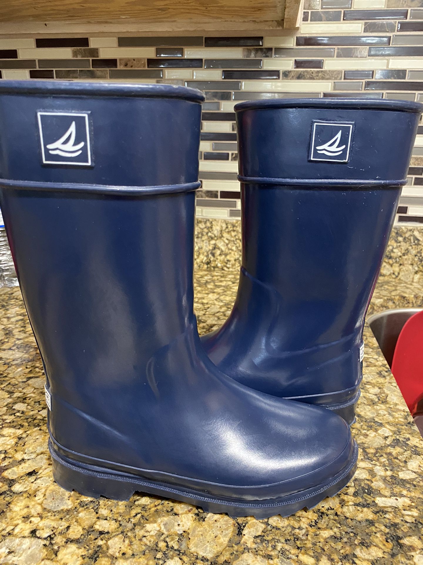 New Sperry’s Size 2 Rain Boots Navy Blue