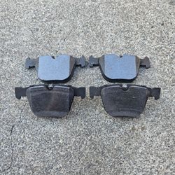 2010 BMW X5M REAR Brake Pads (USED)