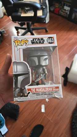 Funko Pop Star Wars The Mandalorian with Darksaber #663