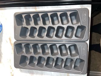 Two deep ice holders