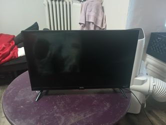 Onn HD 22 Inch TV  & 32 Inch Hd TCL TV 