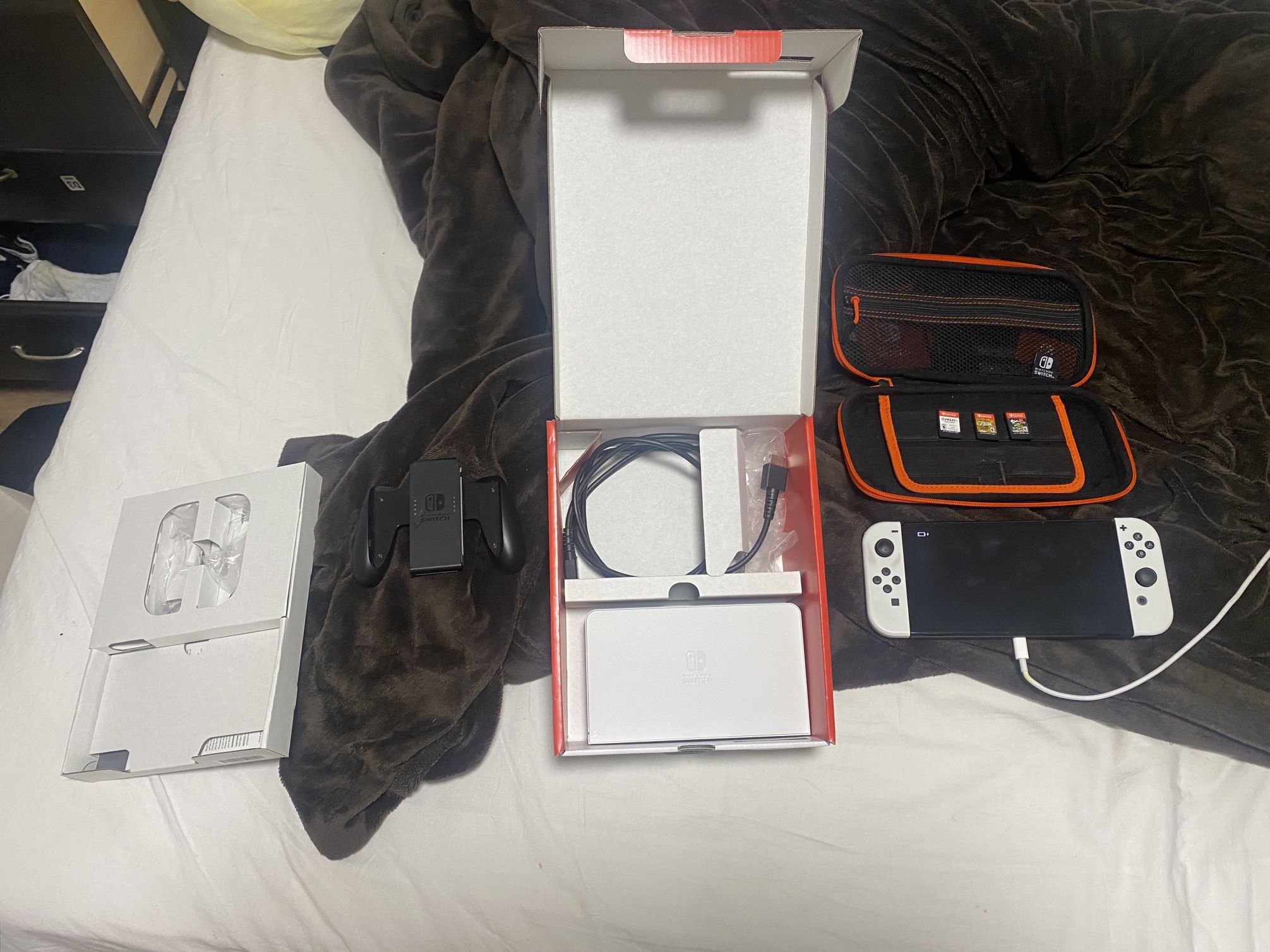 Nintendo switch OLED bundle