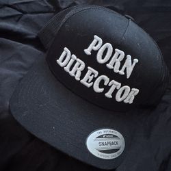 Humor hat alert 🚨