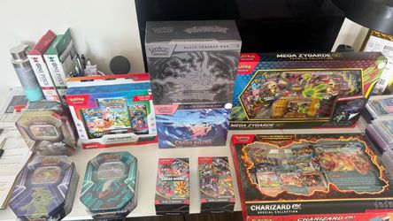 Pokémon TCG Collection Bundle – Multiple Sets