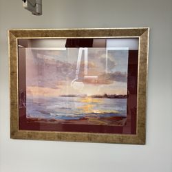 Large Frames Photos