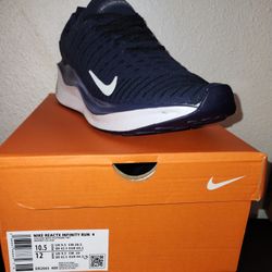 NIKE REACTX INFINITY RUN 4