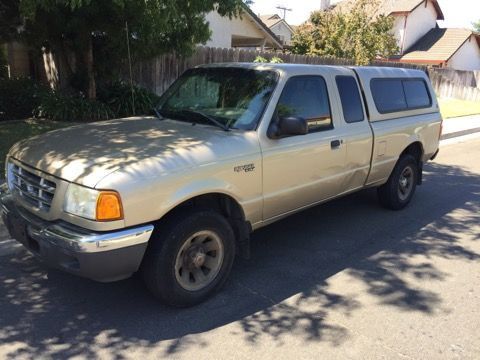 Ford Ranger 2001 no camper