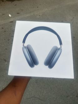 Apple AirPods Max Headphones Sky Blue