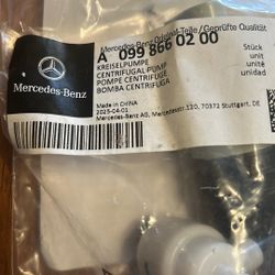 Centrifugal Pump - Mercedes-Benz