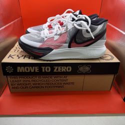 Nike Kyrie 8 Shoes Size 9 In Box