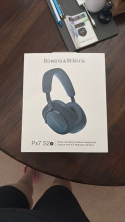 Px7 Bowers And Wilkins Speaker Headphones