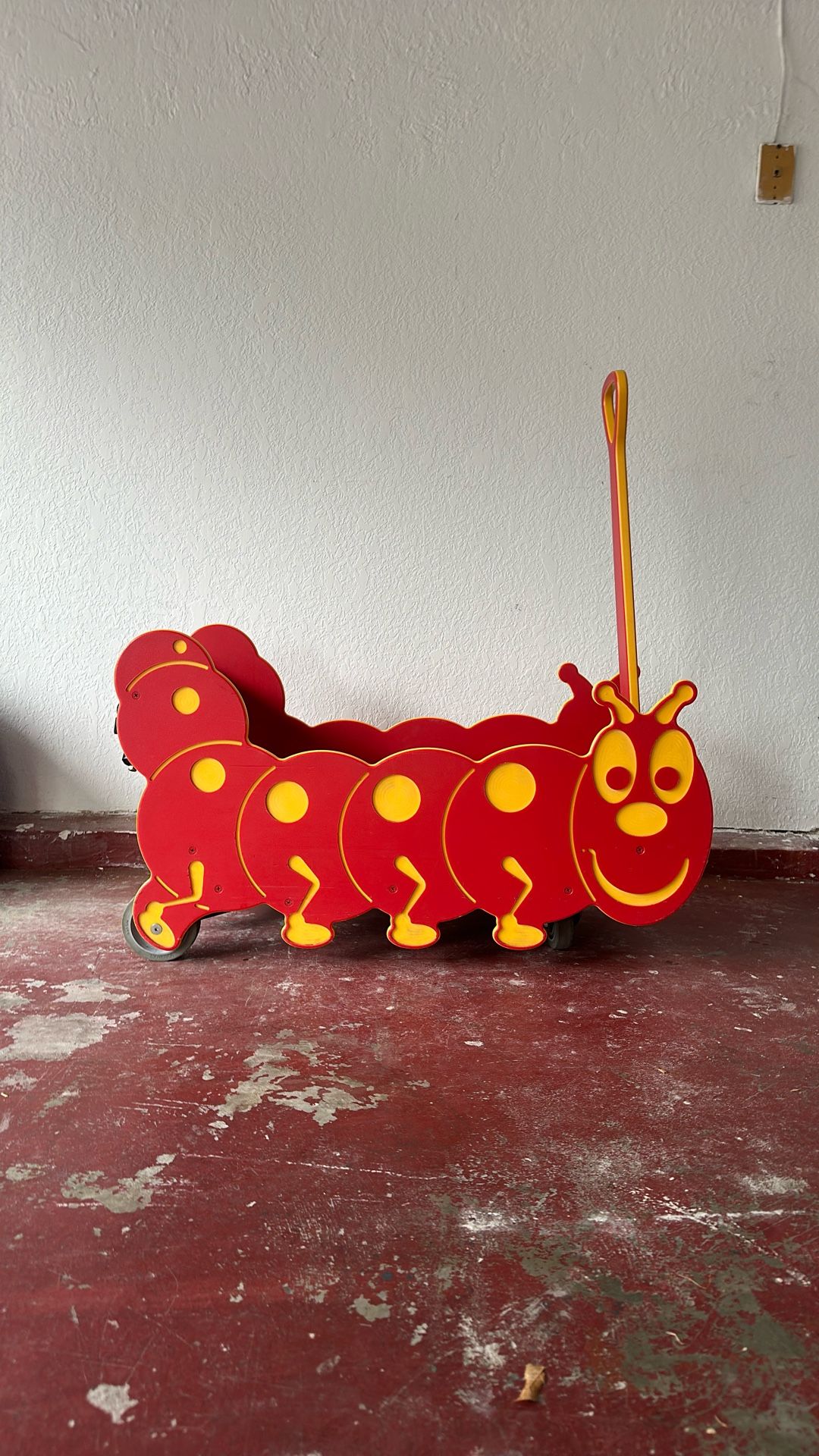 Red Caterpillar Wunder Wagon