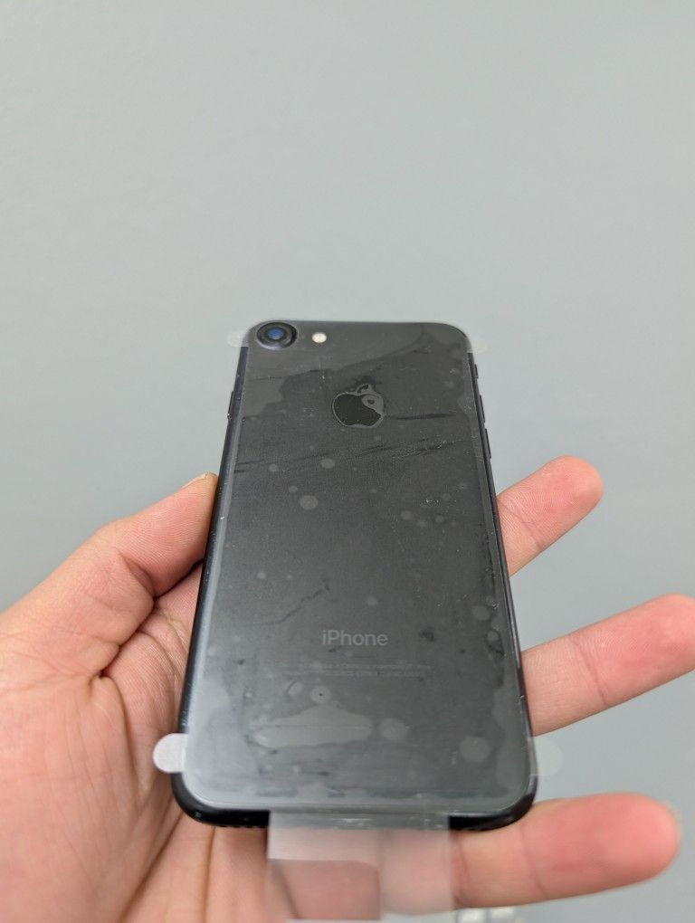 iPhone 7 Unlocked