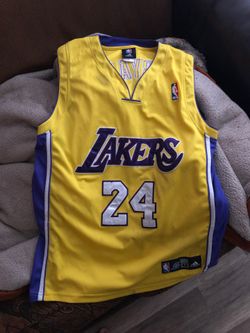 kobe bryant lakers jersey