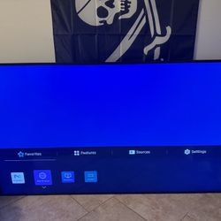 75" TV Samsung QBC Series UHD 4K HDR