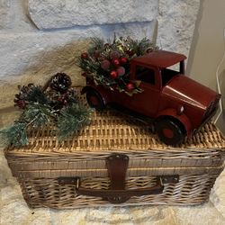 Holiday Metal Truck Centerpiece Arrangement Candle Holder 