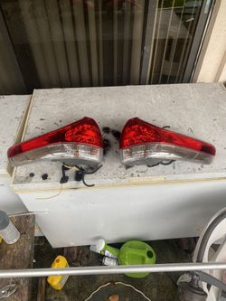 2014 Toyota Sienna Taillights