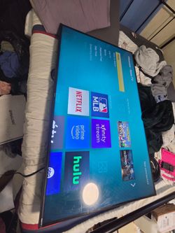 hisense smart tv roku  58 inch no legs