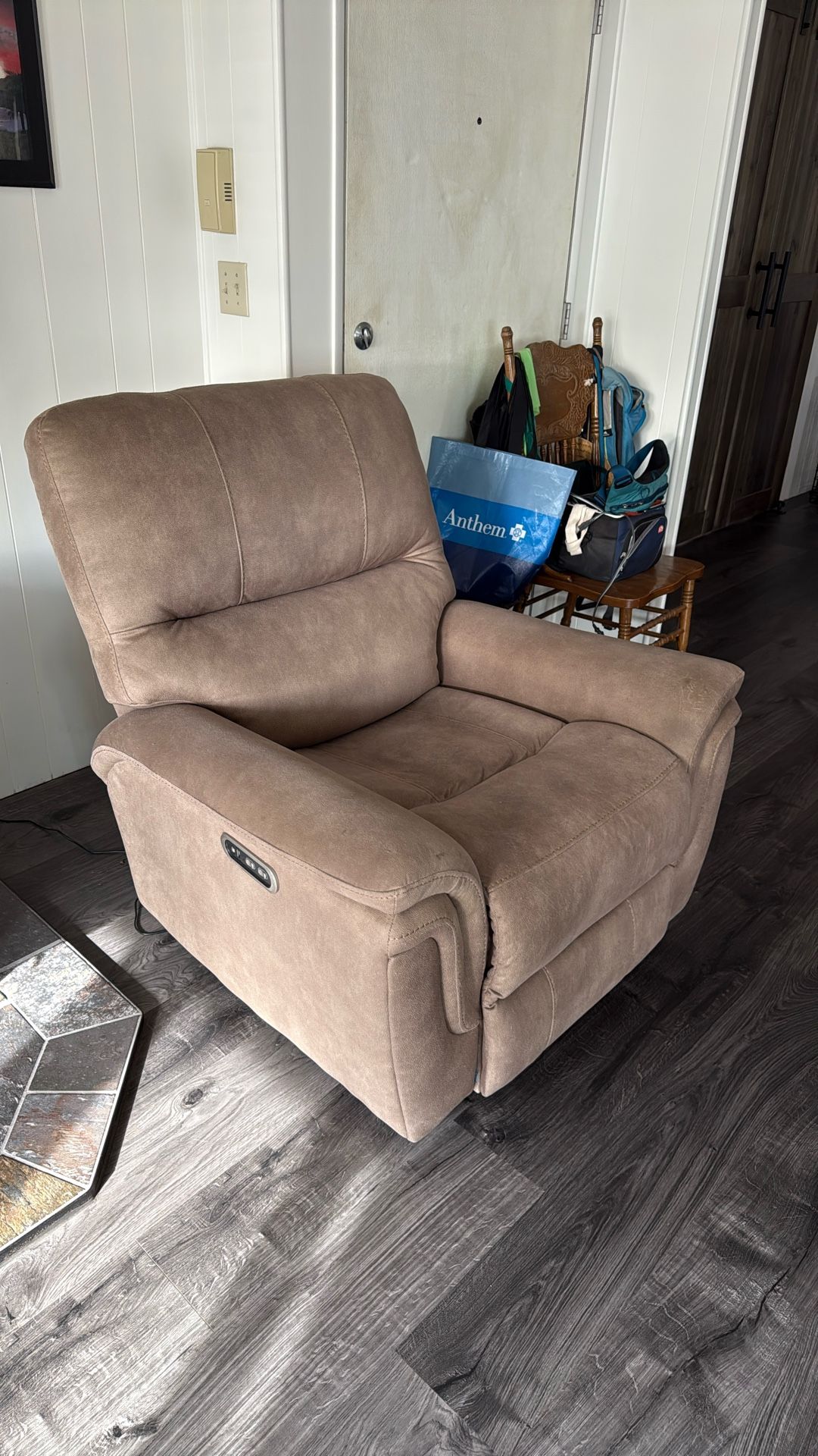 Recliner 