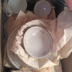 Genuine Porcelain China Gold Standard Made In Japan