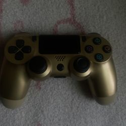 Golden PlayStation 4 Controller 