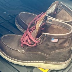 Danner  work Boot    Women size 8 1/2 