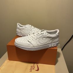 Men’s Luxury LV Embossed Sneakers