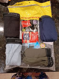 NEW...4 pair Hanes boxer shorts size 2XL Cash only please