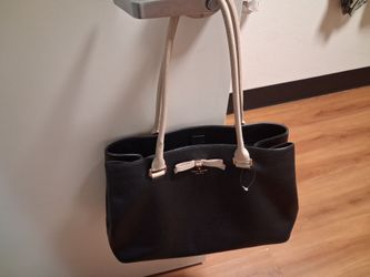 Designing woman's purse