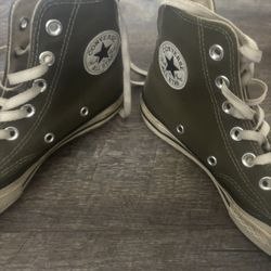 Converse In Olive Green 