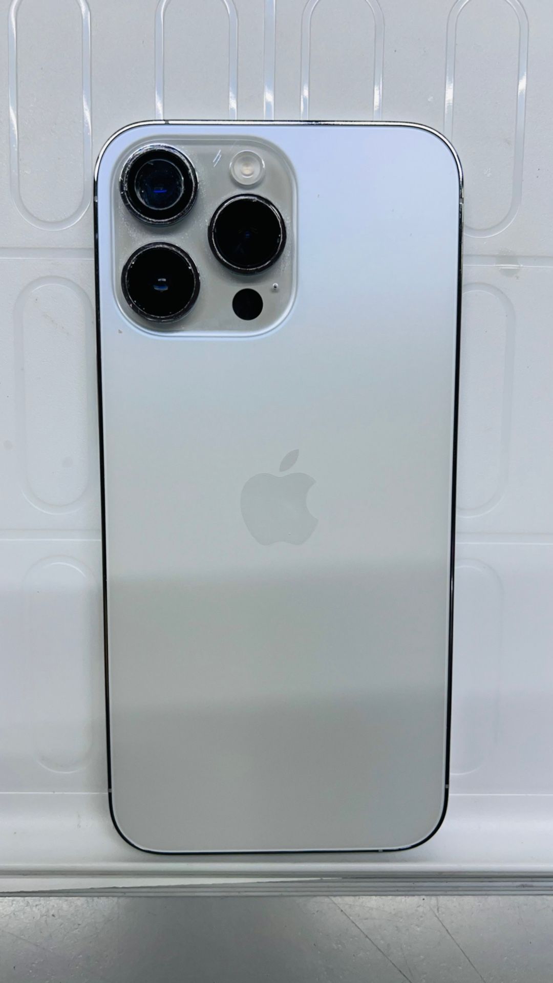 VERIZON IPHONE 14 PRO MAX FACTORY UNLOCKED $750 for Sale in Hamtramck ...