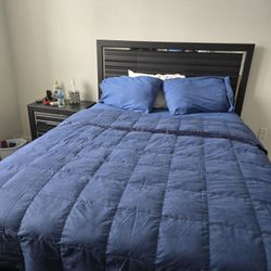 Queen Bedroom Set