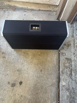 DEFINITiVE TEGNOLOGY CS 9040 CENTER SPEAKER