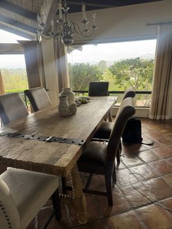 6 Dining Room Chairs