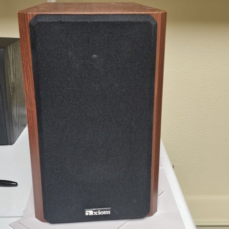 Axiom Bookshelf Speakers M3Ti