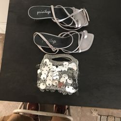 SILVER KITTEN HEELS AND PAILLETTES COVERED HANDBAG
